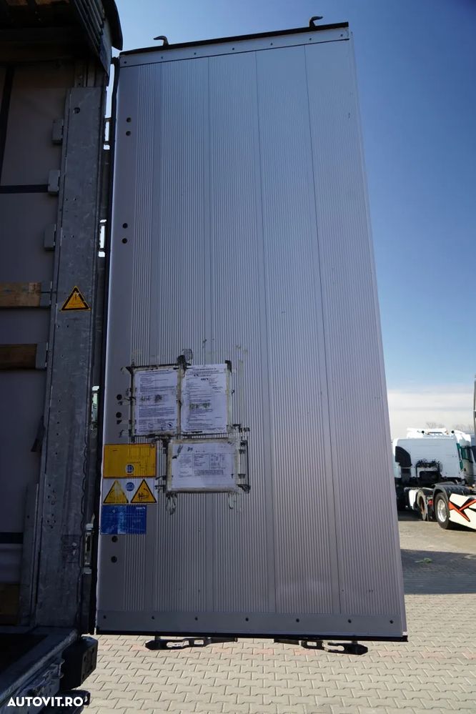 Schmitz Cargobull CORTINĂ / MEGA / PONT JOS / LVD - 13