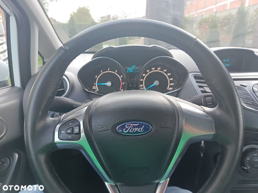 Ford Fiesta 1.25 Silver X (Ambiente) EU6 - 9