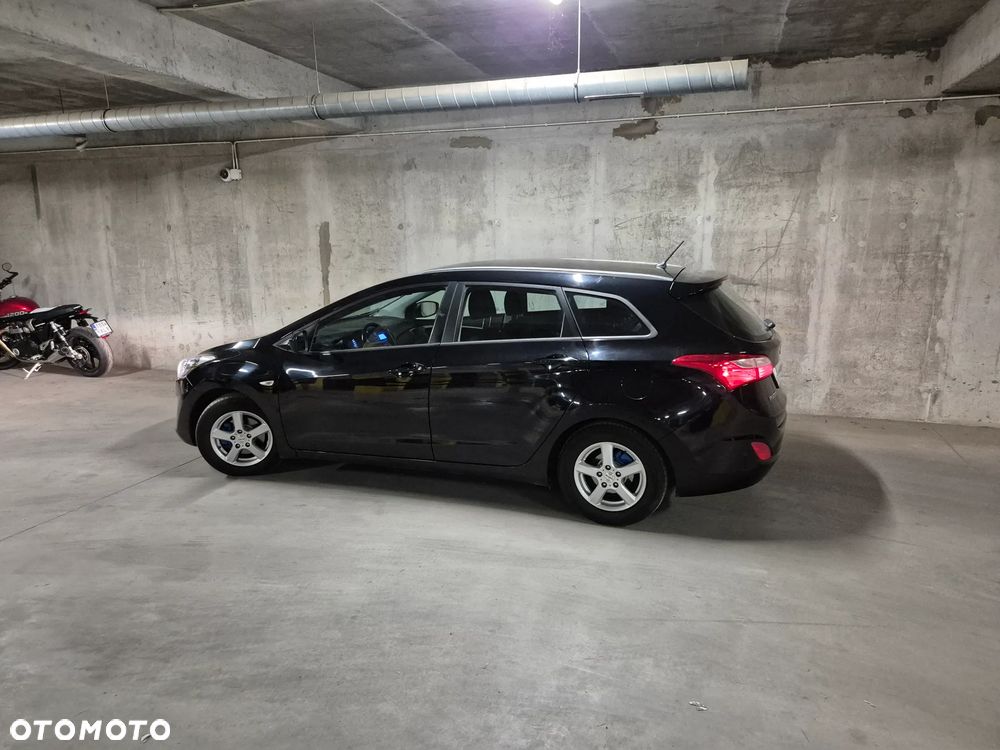 Hyundai i30 1.6 CRDi Comfort - 12
