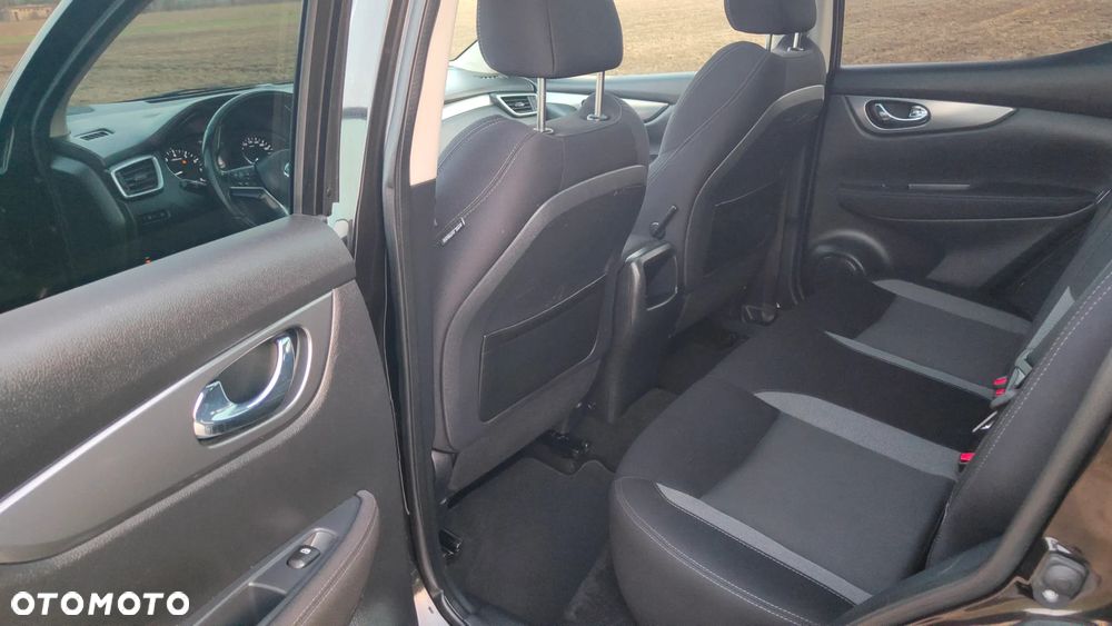 Nissan Qashqai 1.2 DIG-T Xtronic 360 - 24
