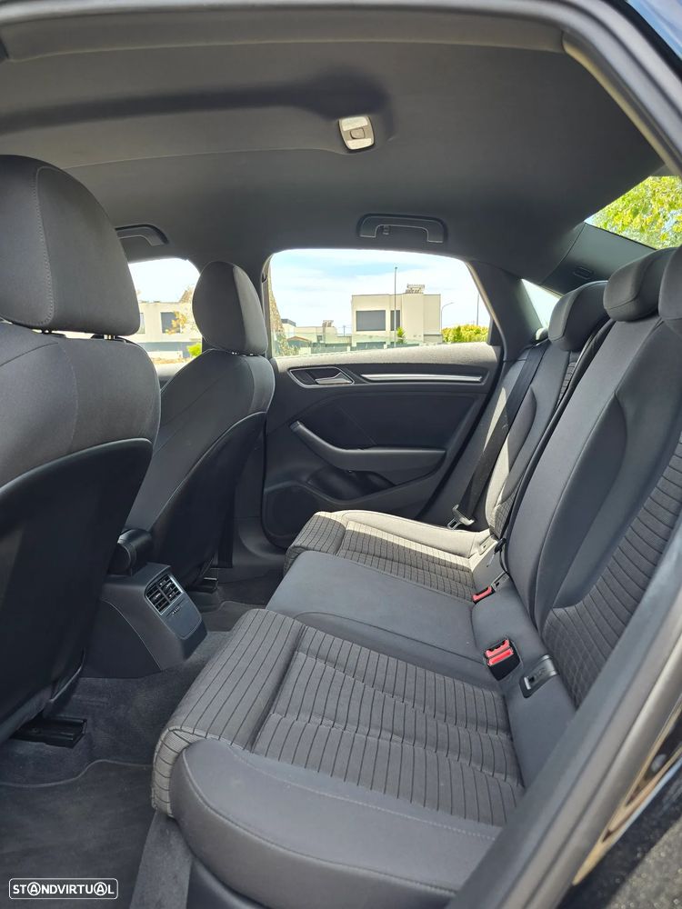 Audi A3 Limousine 35 TFSI cylinder on demand - 28