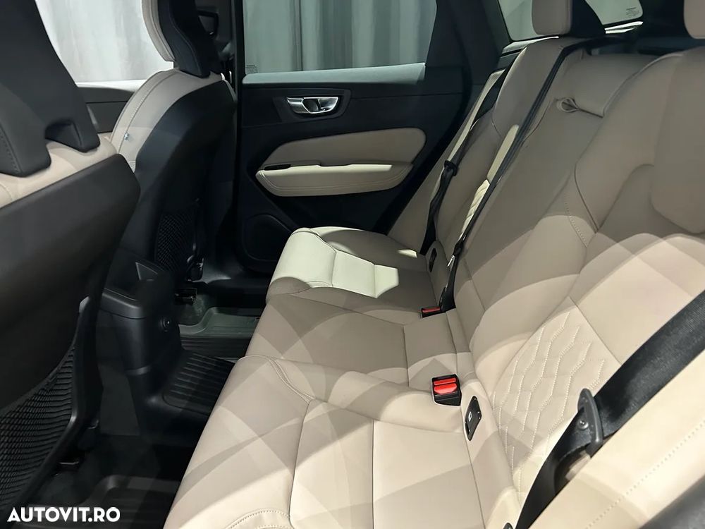 Volvo XC 60 T6 AWD AT PHEV Plus Bright - 14