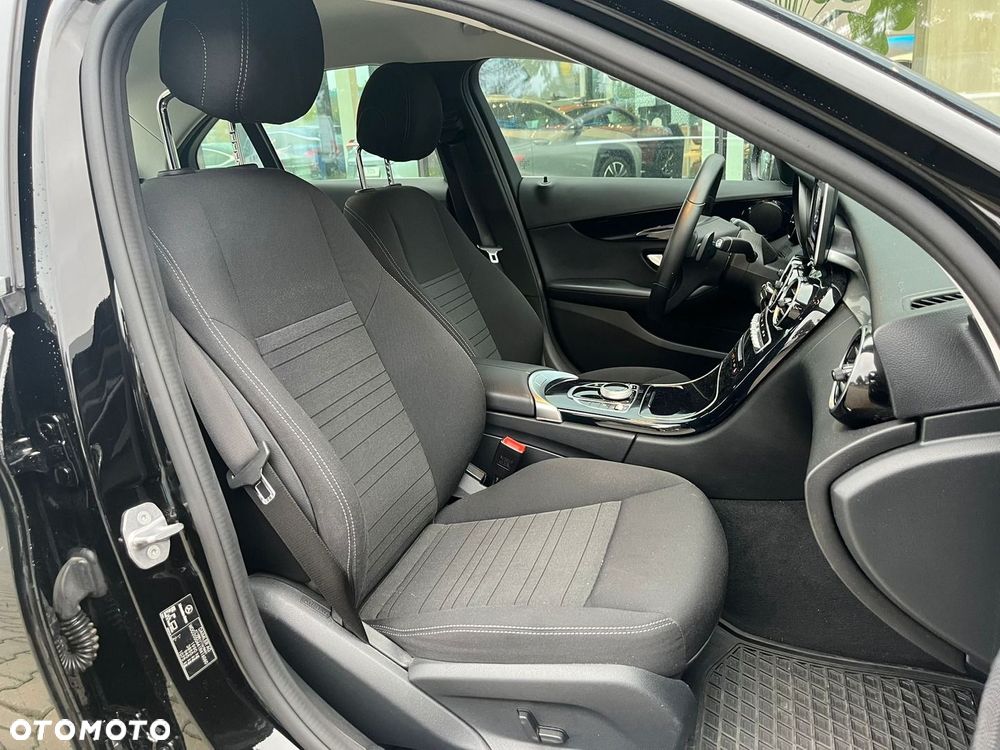 Mercedes-Benz Klasa C 160 9G-TRONIC - 25