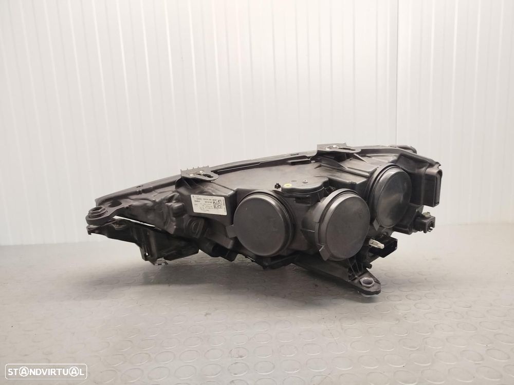FAROL DIREITO AUDI A1 SPORTBACK GBA - 5