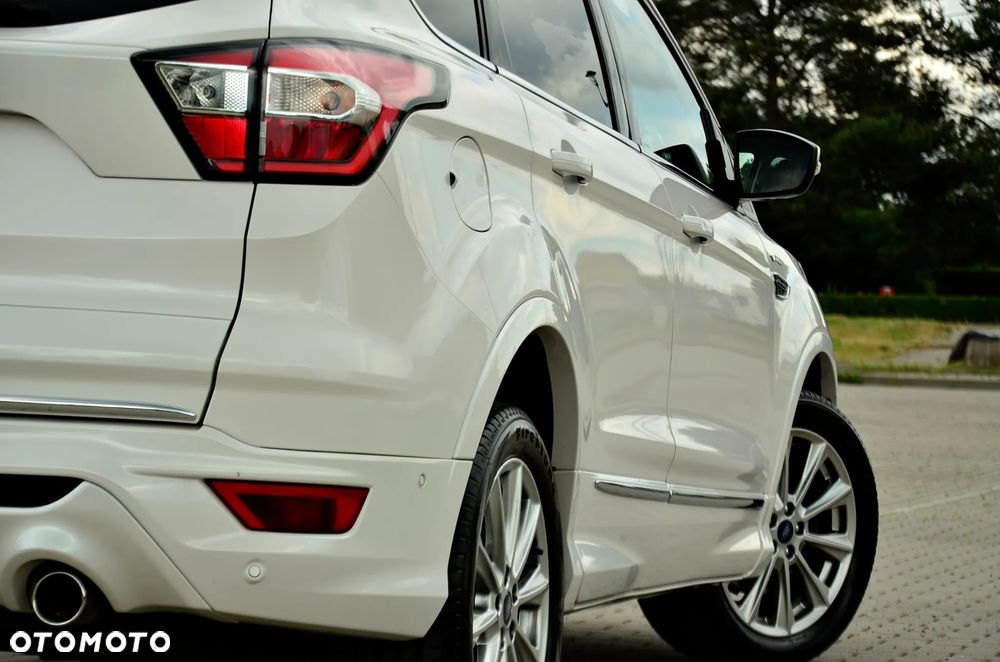 Ford Kuga Vignale 2.0 TDCi FWD - 18