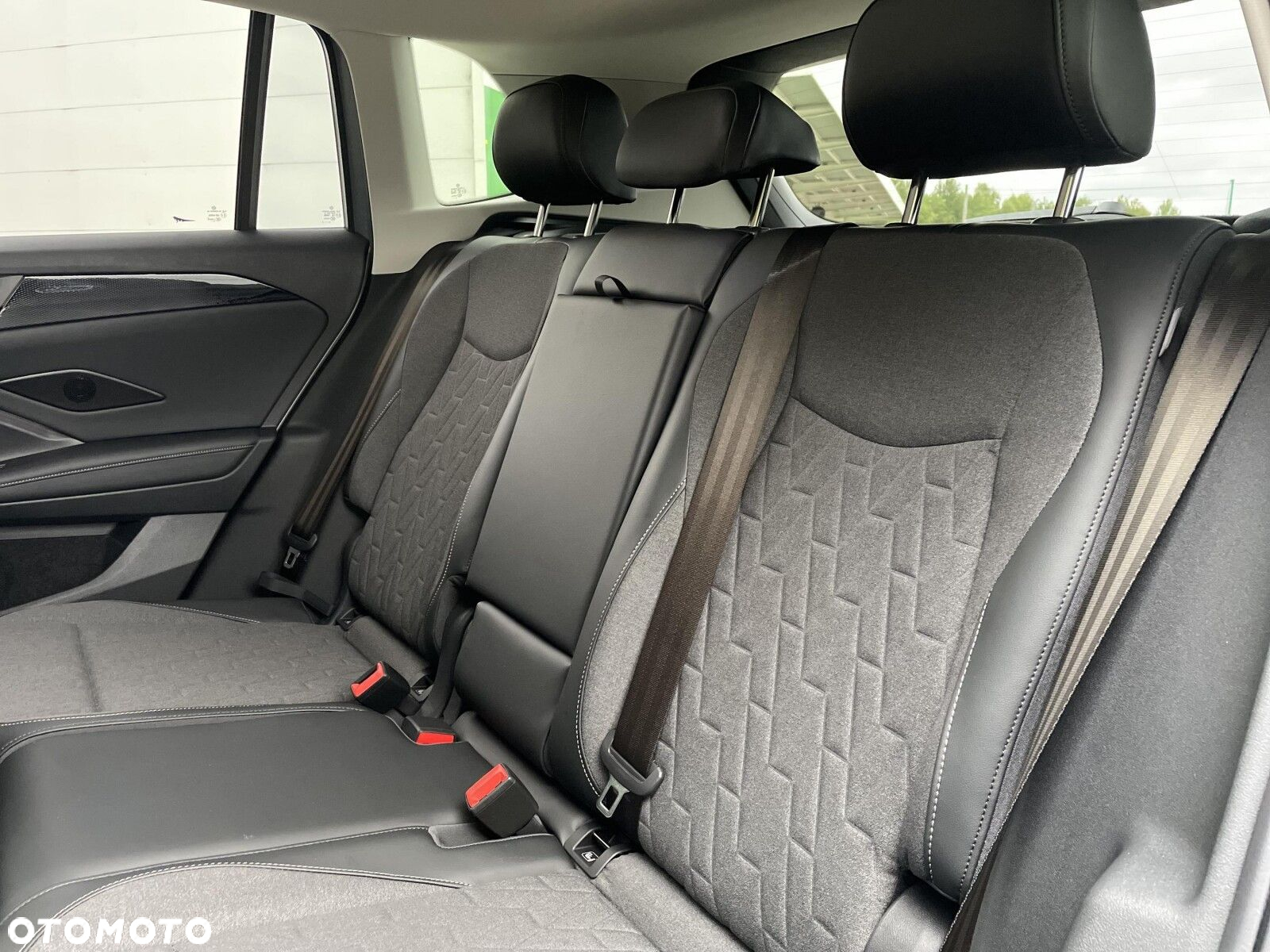 Volkswagen Tiguan - 19