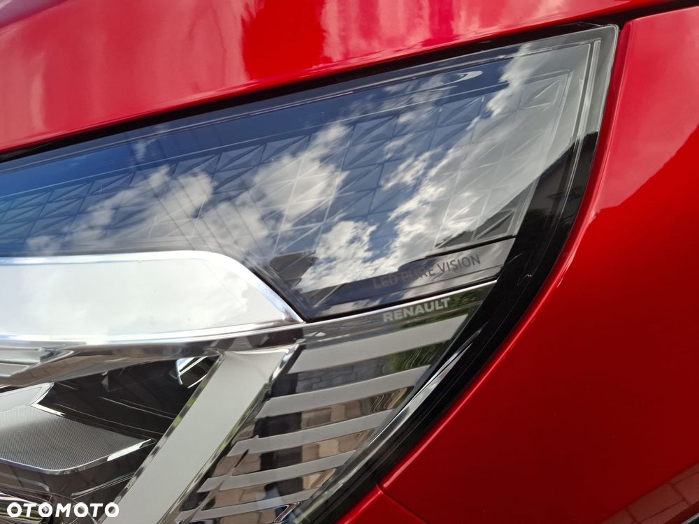 Renault Captur - 23
