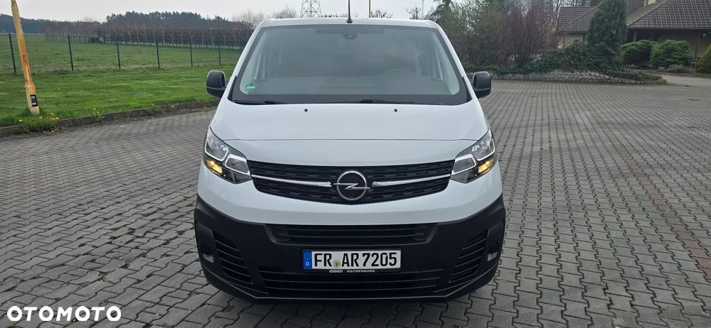 Opel Vivaro - 2