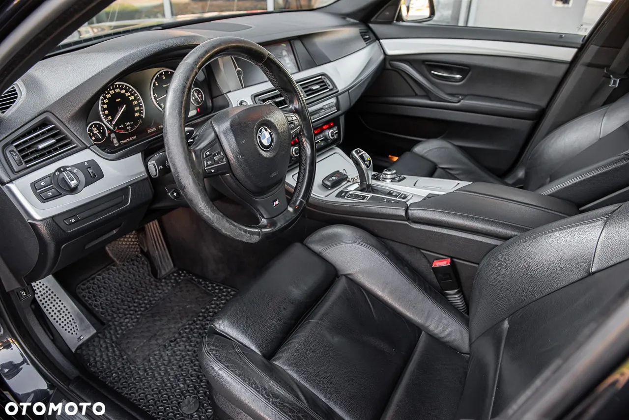BMW Seria 5 535d xDrive - 15