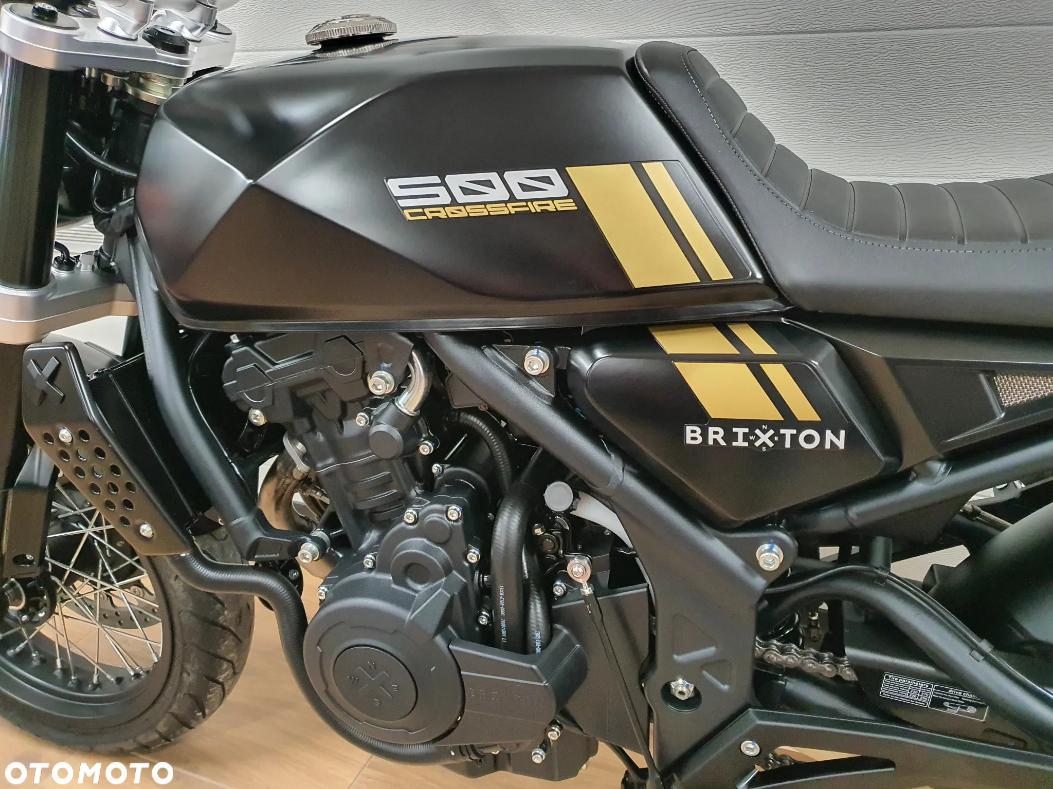 Brixton Crossfire - 31
