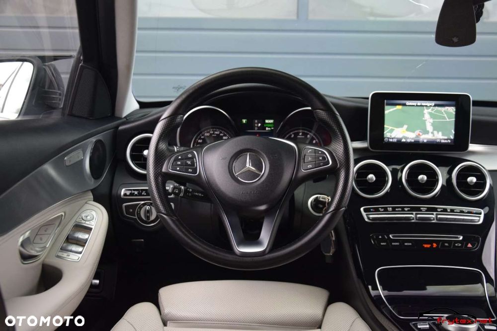 Mercedes-Benz Klasa C - 37