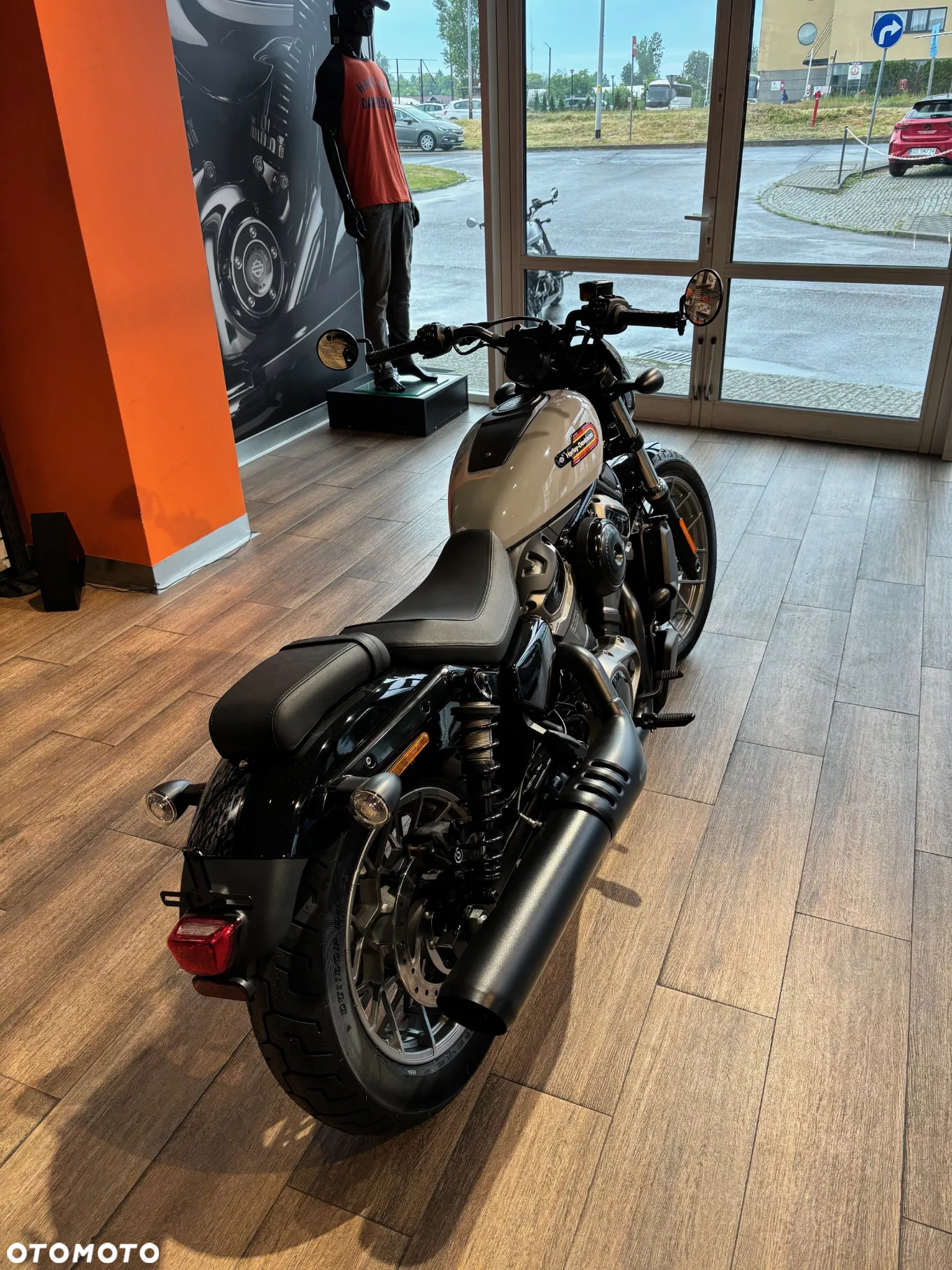 Harley-Davidson Sportster Nightster 975 - 6