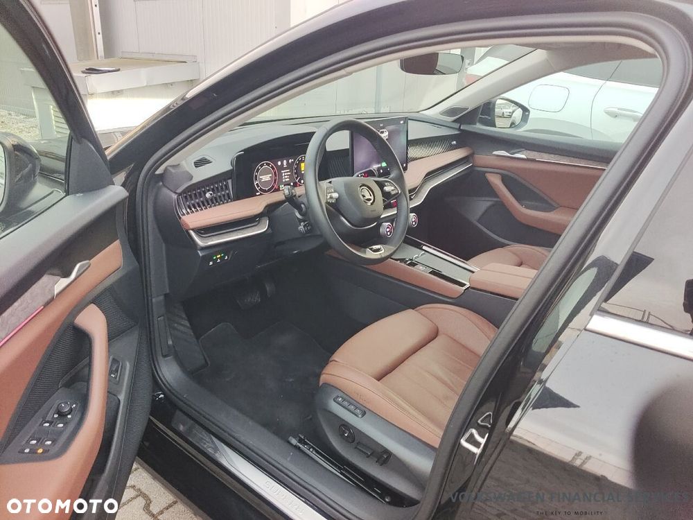 Skoda Superb 2.0 TDI SCR 4x4 L&K DSG - 5