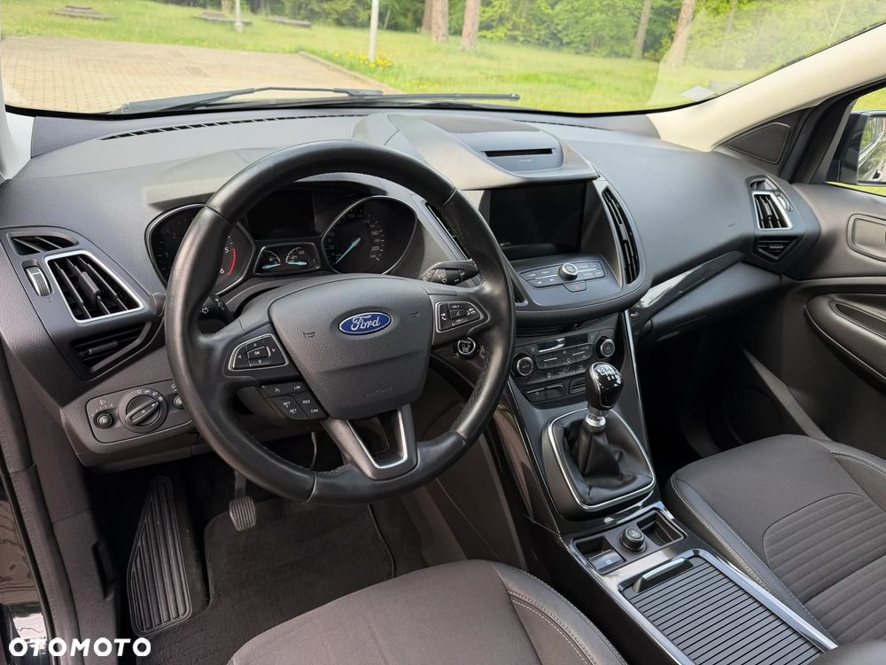 Ford Kuga 2.0 TDCi FWD Titanium - 14
