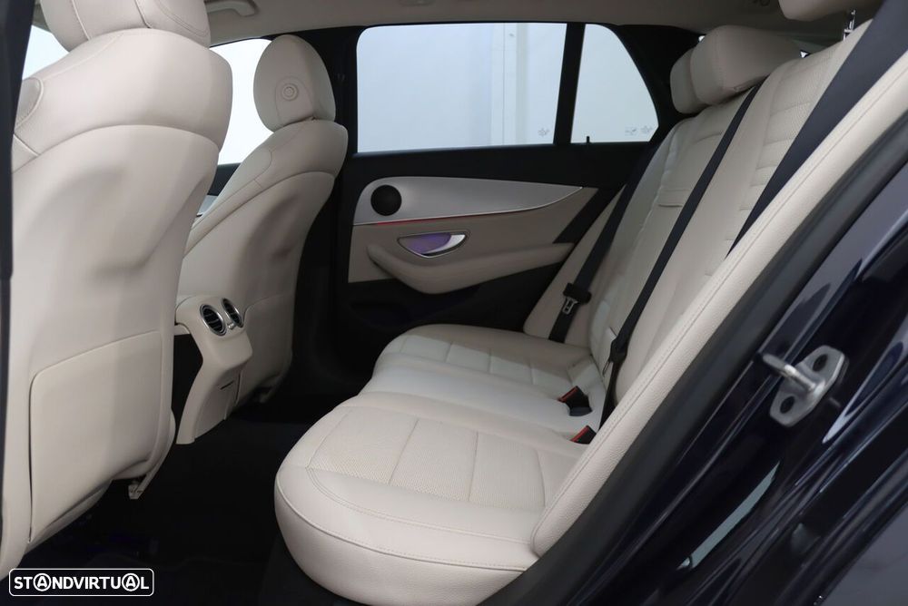 Mercedes-Benz E 300 de Avantgarde - 9