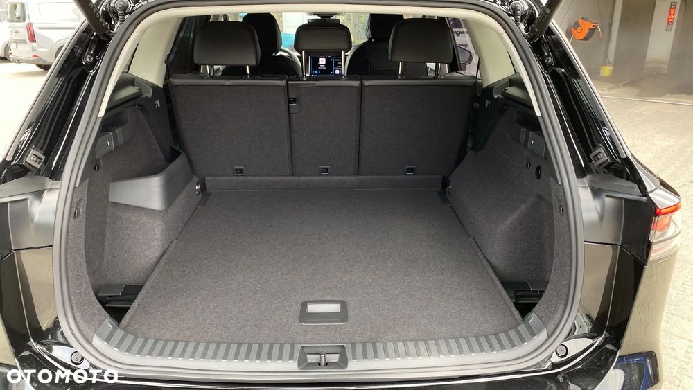 Volkswagen Tayron 1.5 eTSI mHEV Life Plus DSG - 23
