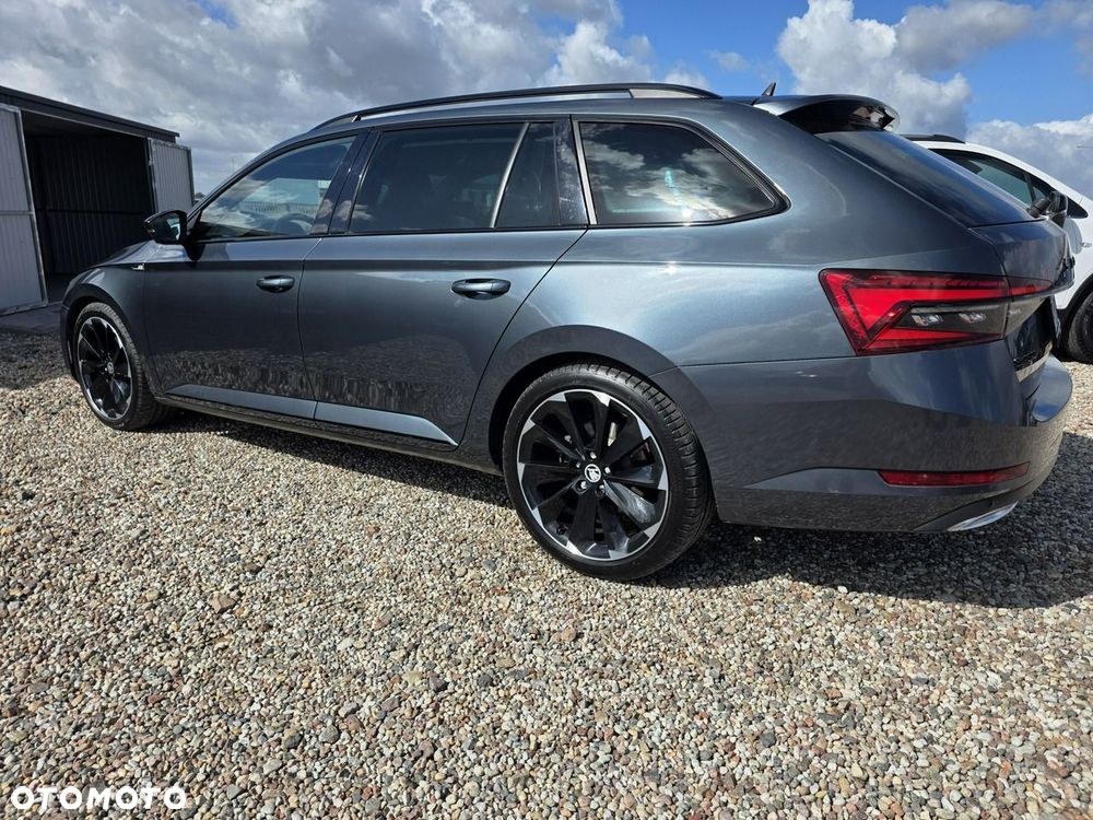 Skoda Superb 2.0 TDI Sportline DSG7 - 36
