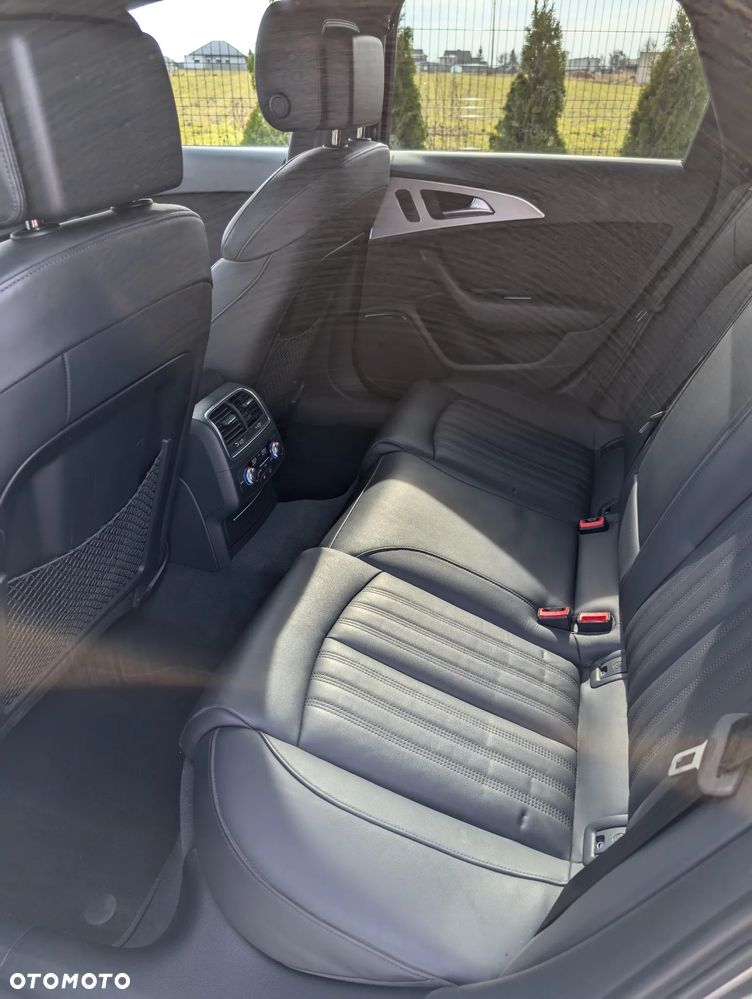Audi A6 Avant 3.0 TDI quattro S tronic - 15