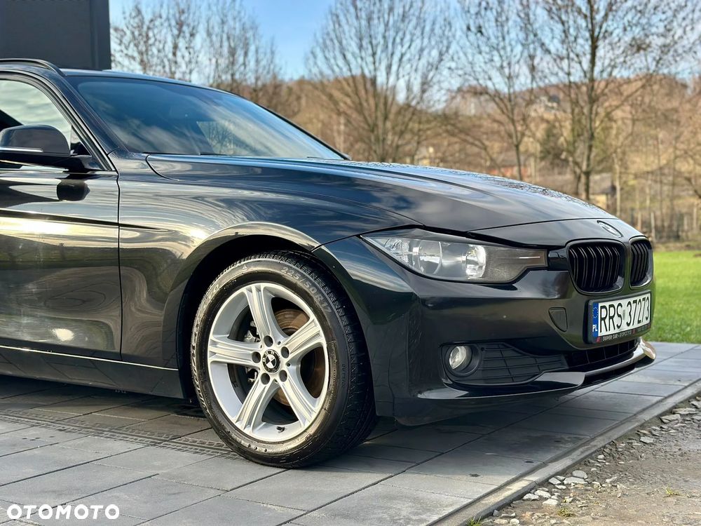 BMW Seria 3 318d Blue Performance - 11