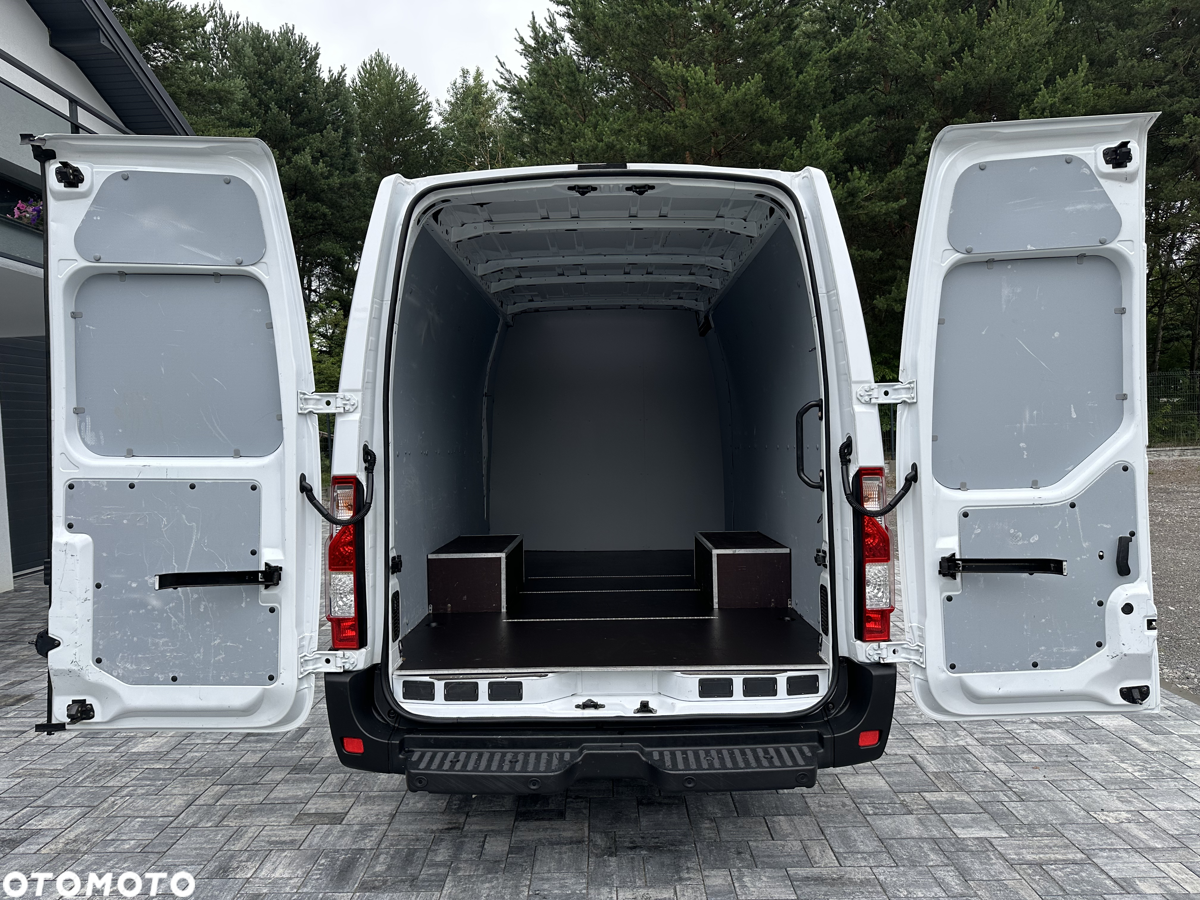 Renault MASTER L4H2 / Brygadowy 7 osób / HAK 3500kg! / Salon PL / Stan Jak Nowy / Najbogatsze wyposażenie / MAXI / Koła bliźniacze / Nowe opony / FV23% - 32