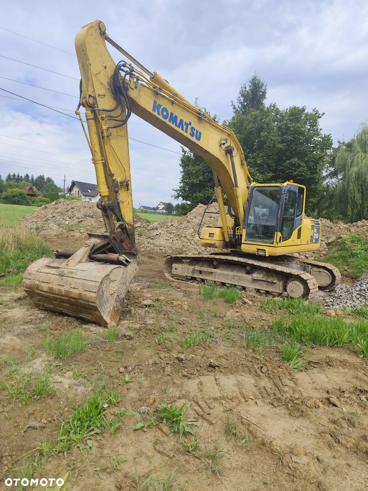 Komatsu PC210 - 1