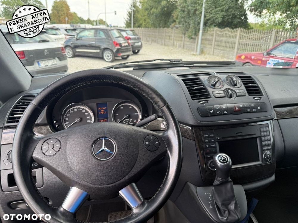Mercedes-Benz Viano - 8