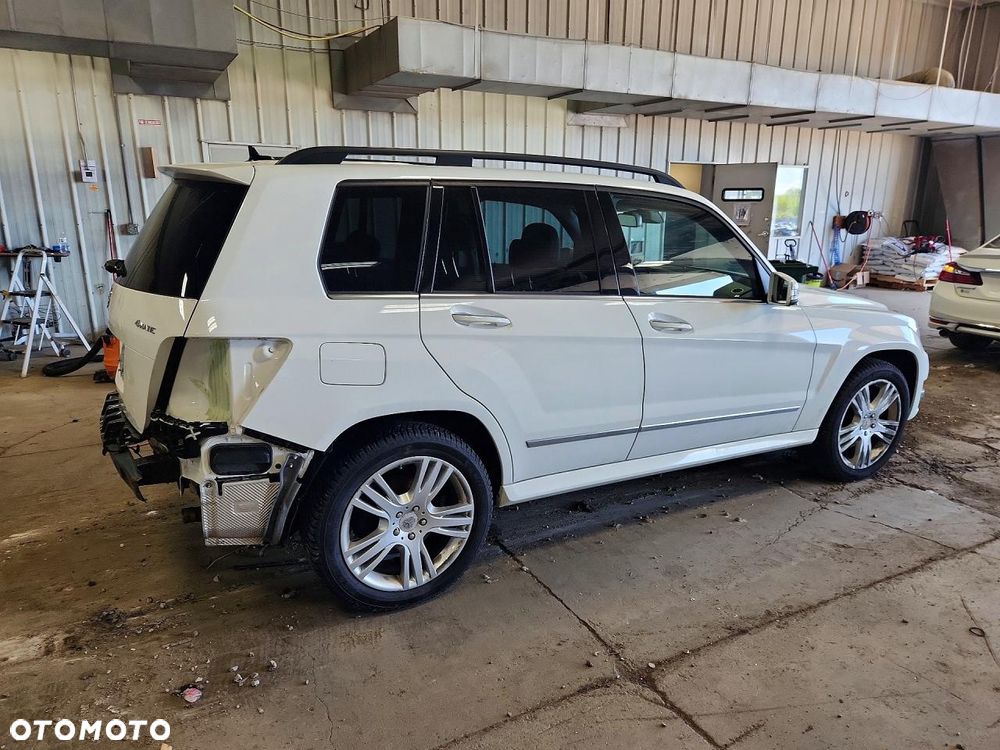 Mercedes-Benz GLK 350 4Matic (BlueEFFICIENCY) 7G-TRONIC - 4
