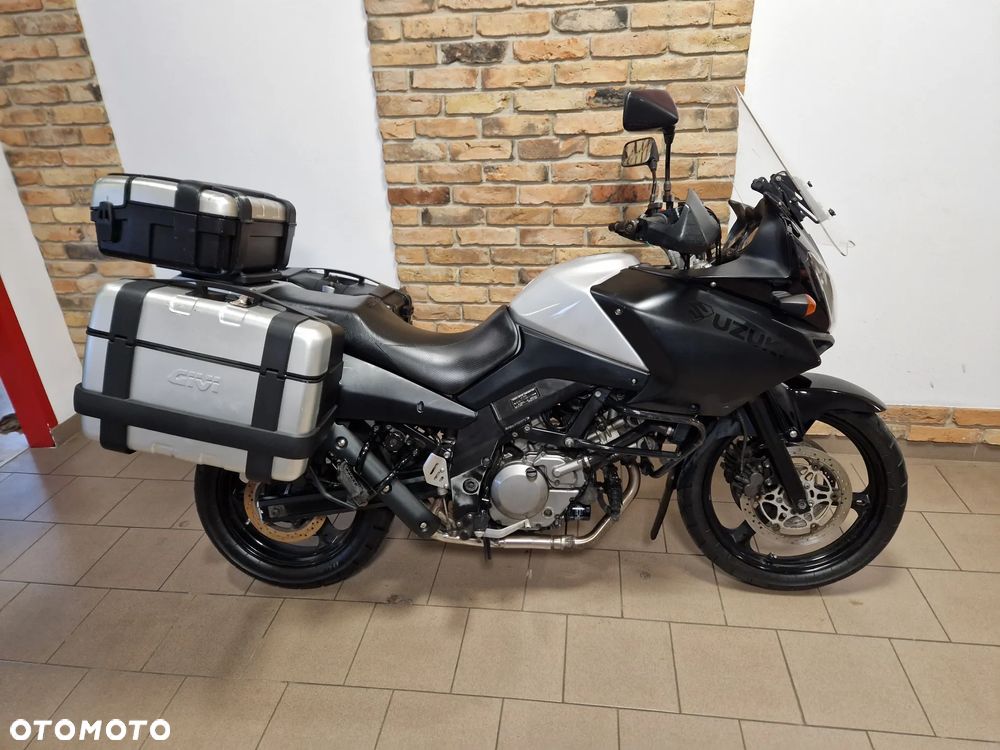 Suzuki DL - 2