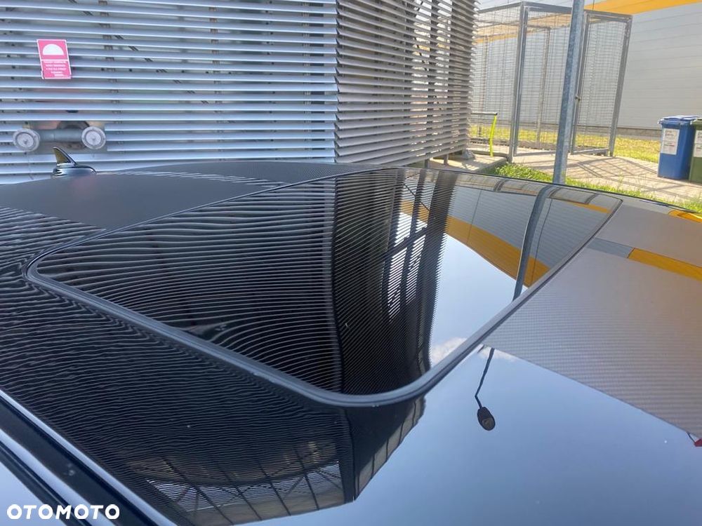 Dodge Challenger 6.2 Hellcat Widebody - 13