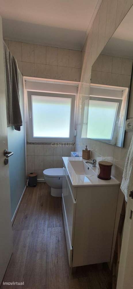 Apartamento T2 Remodelado – Queluz (Pendão) - Grande imagem: 3/9