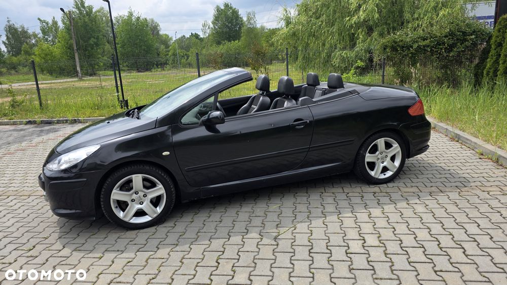 Peugeot 307 HDi 135 Sportline - 11