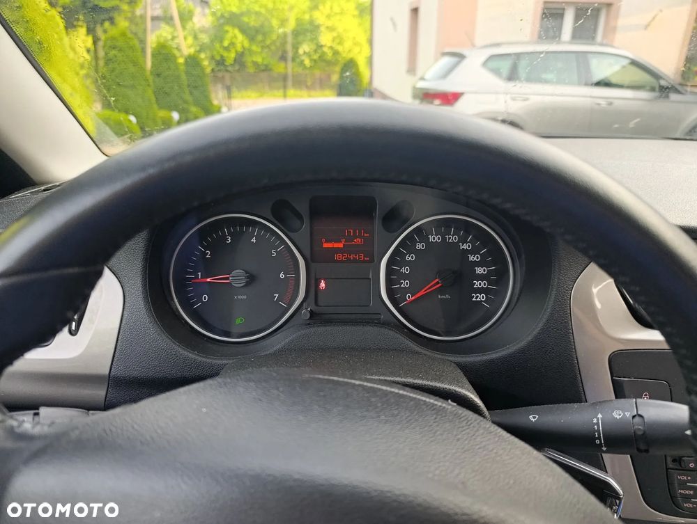 Citroën C-Elysée 1.6 VTi Exclusive - 10
