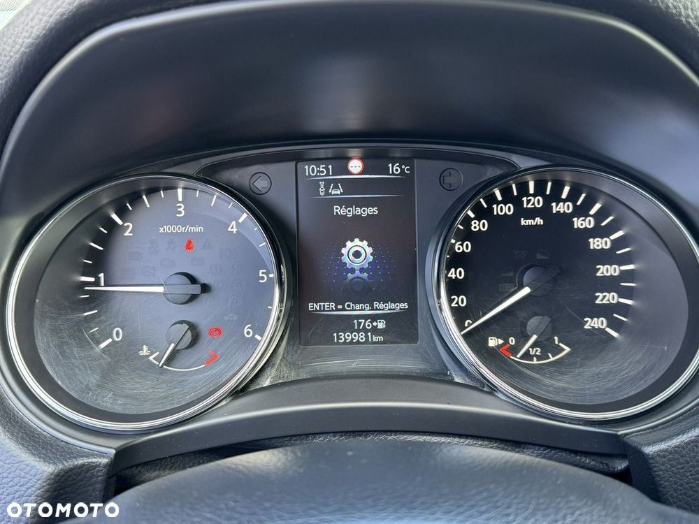 Nissan Qashqai - 12