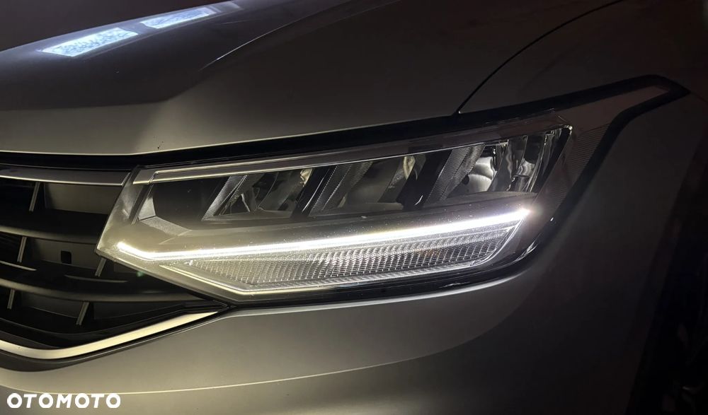 Volkswagen Tiguan 2.0 TDI SCR DSG Elegance - 27