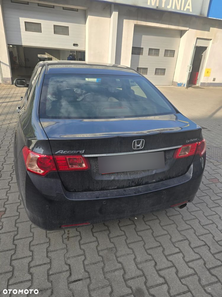 Honda Accord 2.0 Lifestyle - 2