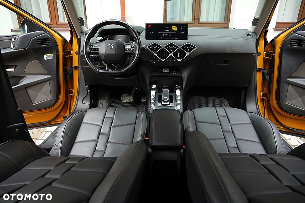 DS Automobiles DS 3 Crossback - 33