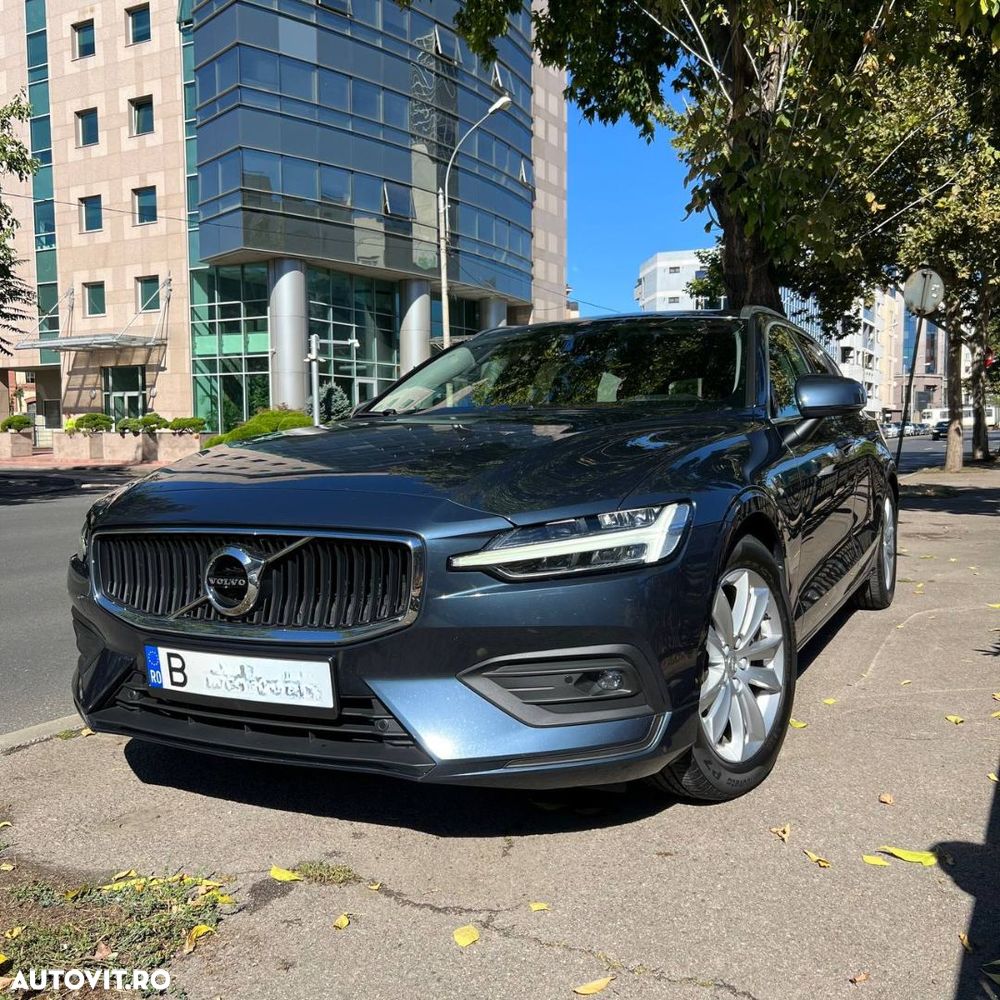 Volvo V60 D3 Geartronic Momentum Pro - 1