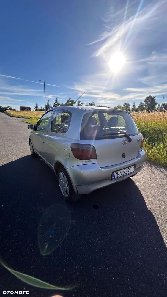 Toyota Yaris 1.0 Luna - 6