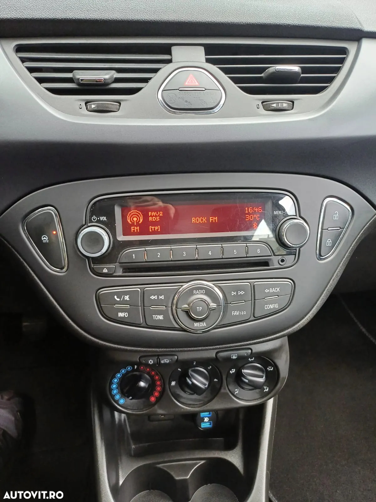 Opel Corsa 1.4 ECOTEC Active - 16