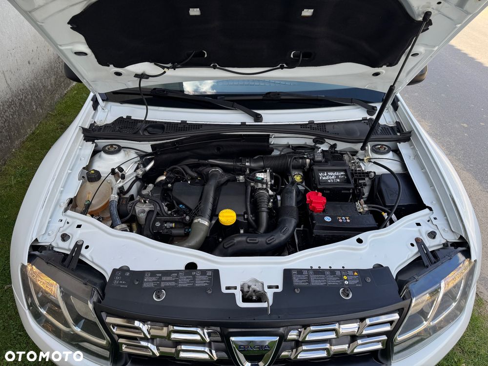Dacia Duster dCi 110 FAP 4x2 Urban Explorer - 10