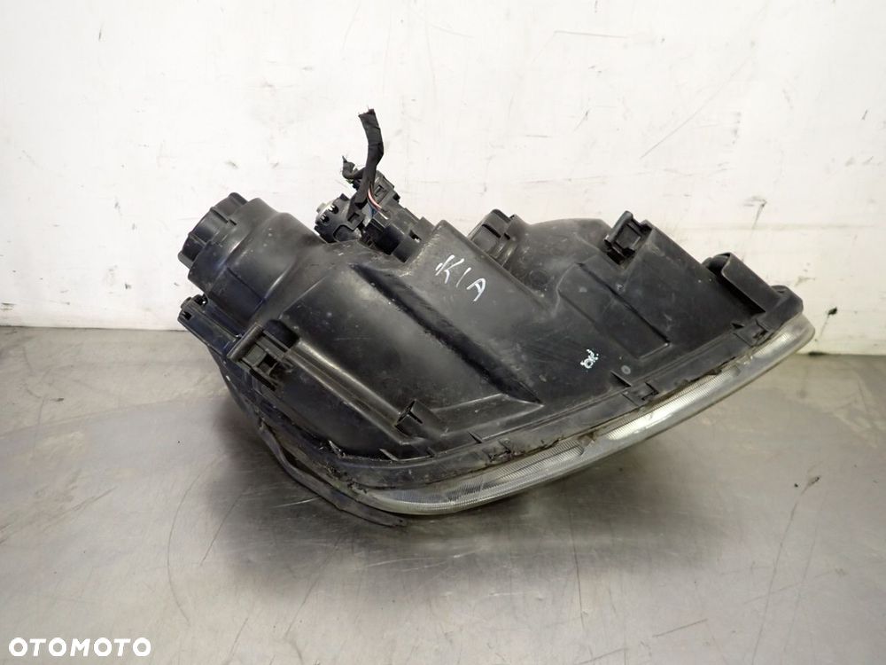 LAMPA LEWA PRZEDNIA KIA CARENS III - 7