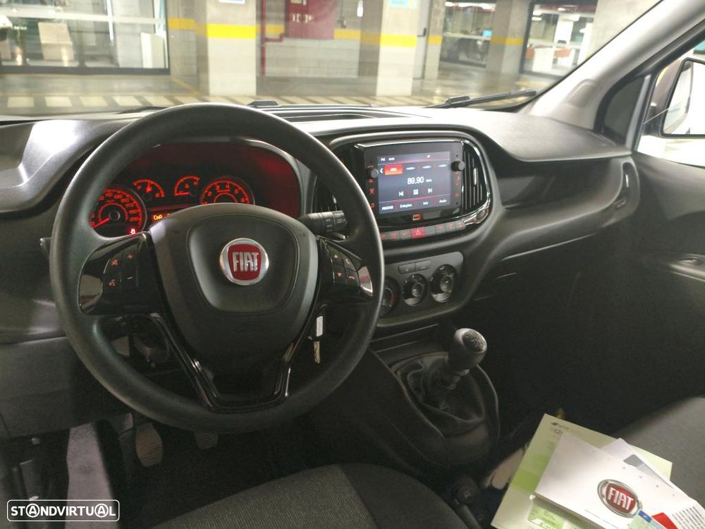 Fiat DOBLO CARGO 1.6 MJ SX 3L - 7