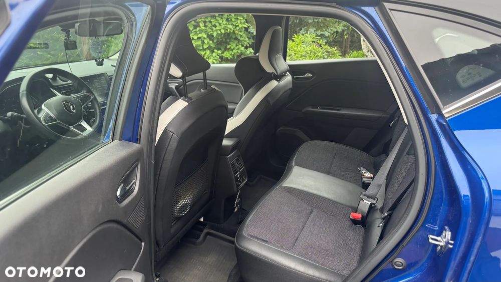 Renault Captur 1.3 TCe mHEV Intens EDC - 7