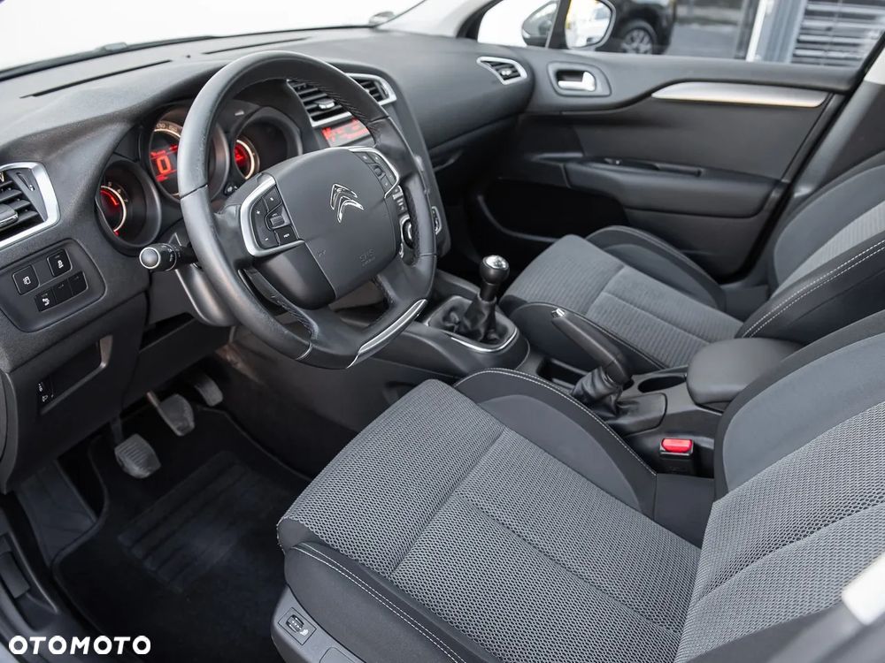 Citroën C4 - 16