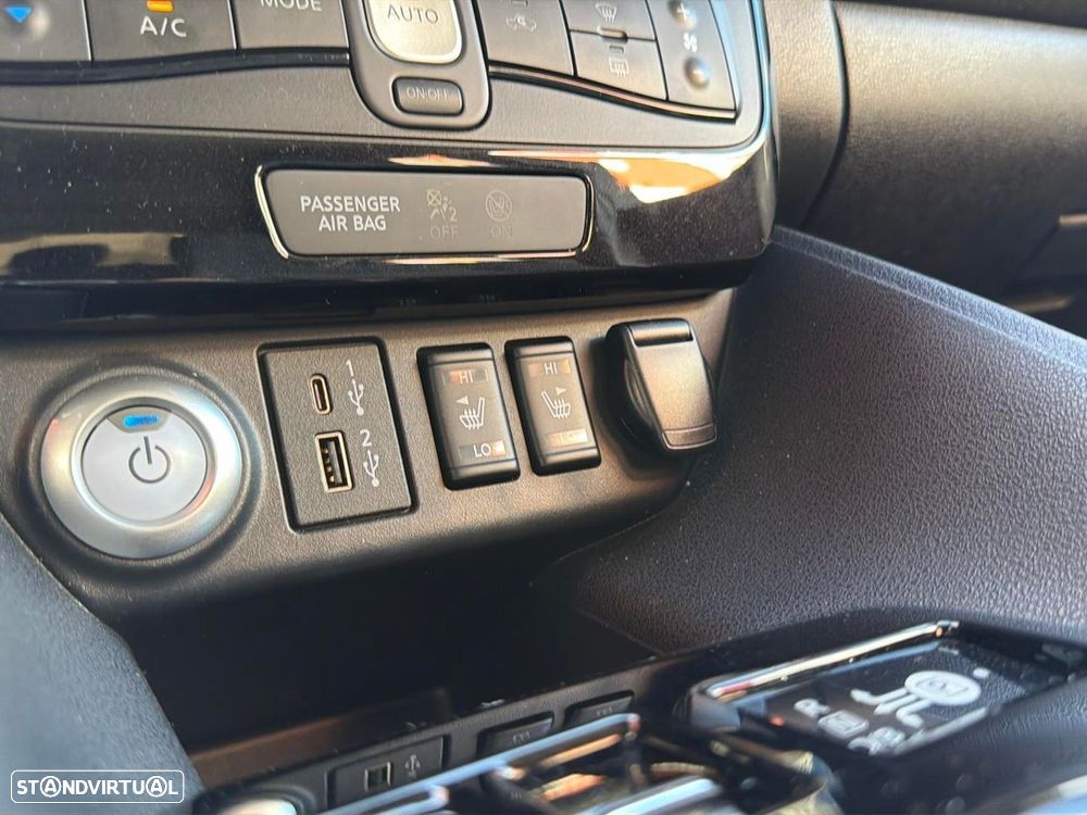 Nissan Leaf N-Connecta - 13