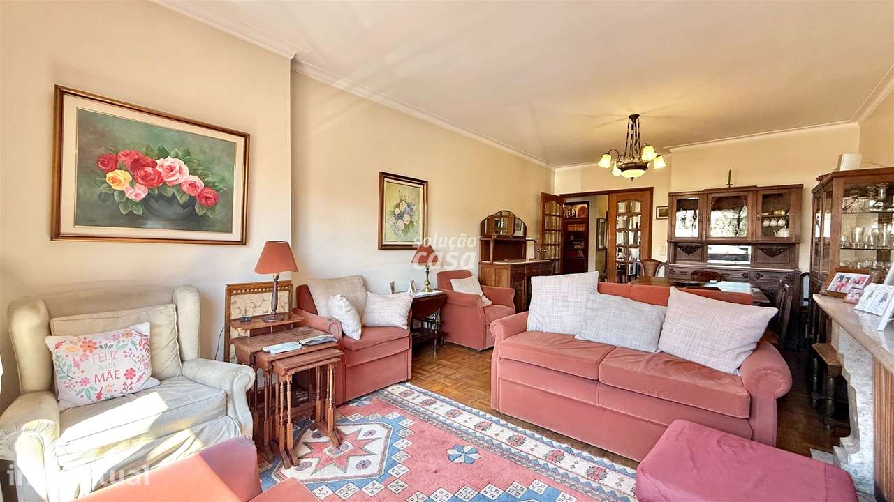 Apartamento T2+1 com Garagem, no Jardim Soares dos Reis! - Grande imagem: 4/33