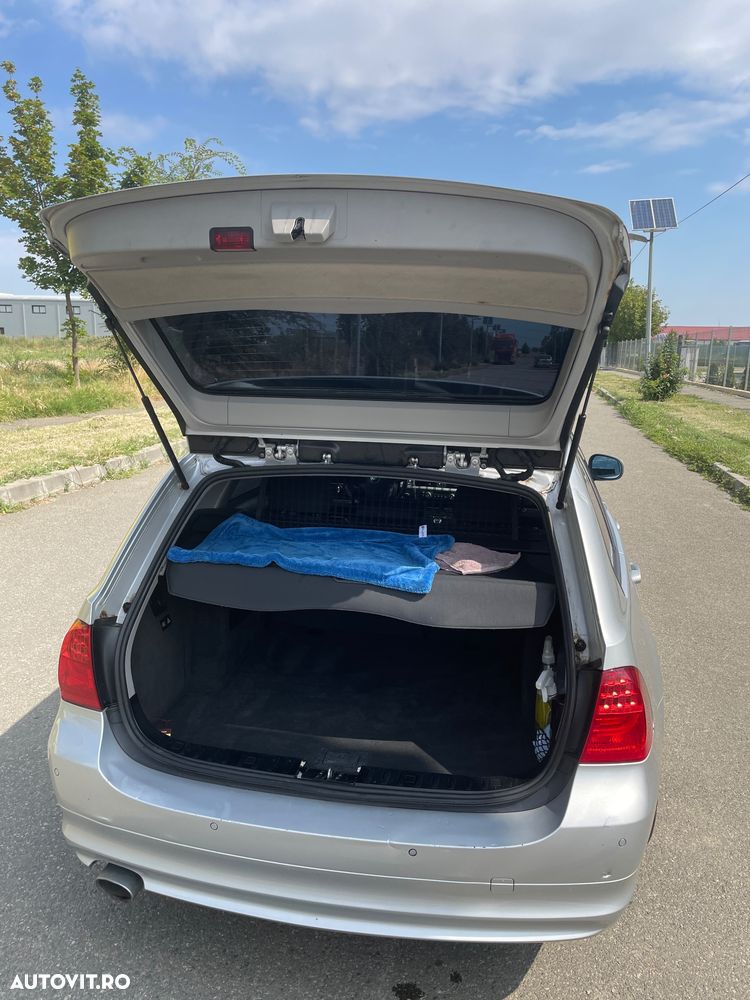 BMW Seria 3 318d - 10