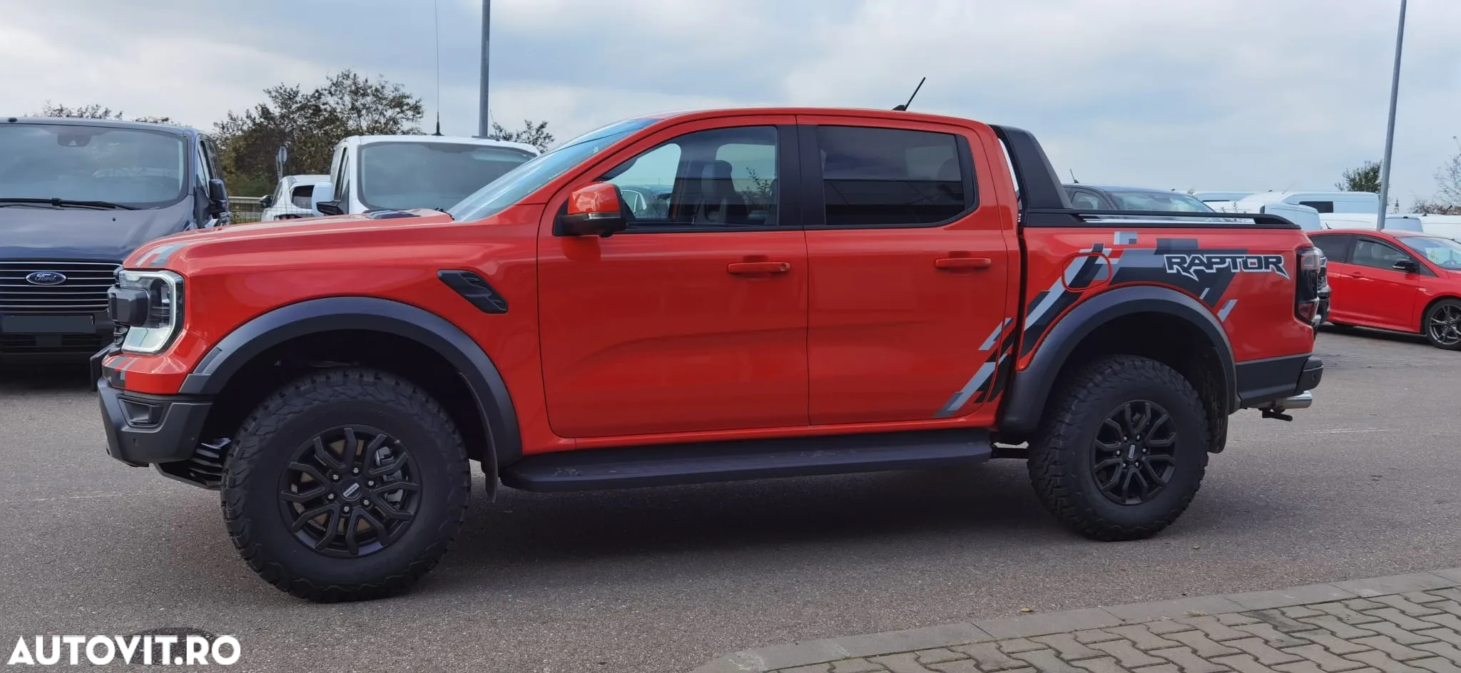 Ford Raptor - 11