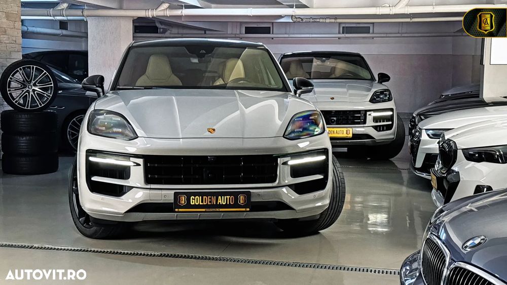 Porsche Cayenne Coupe - 35