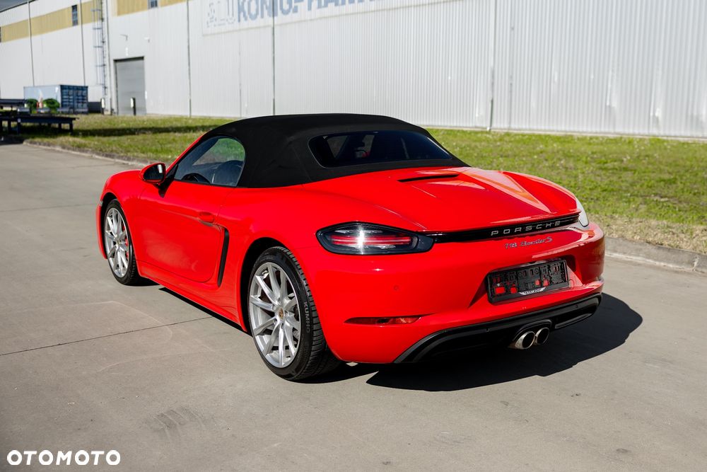 Porsche 718 Boxster S PDK - 9